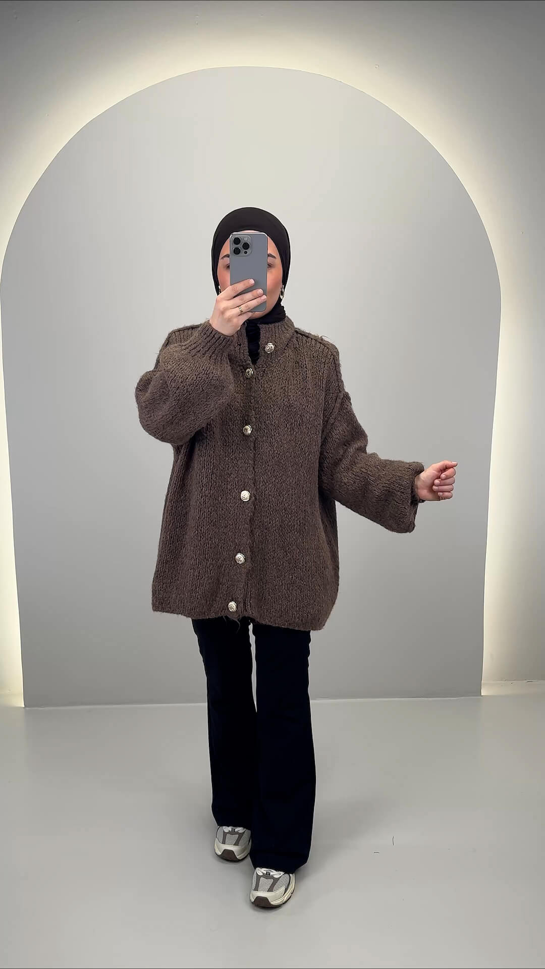 Efla Strickjacke Braun