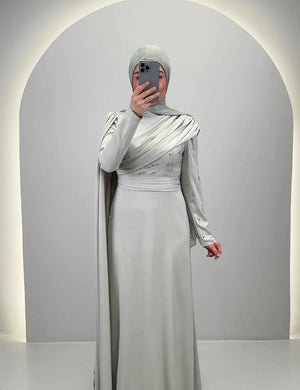 Monan Abendkleid