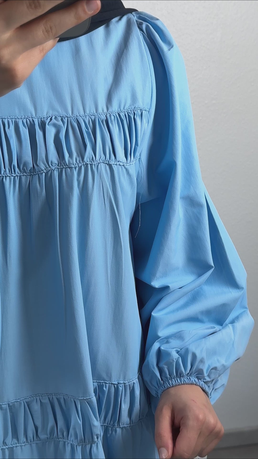Mina vestido azul