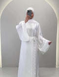 Nesa Abaya Weiß