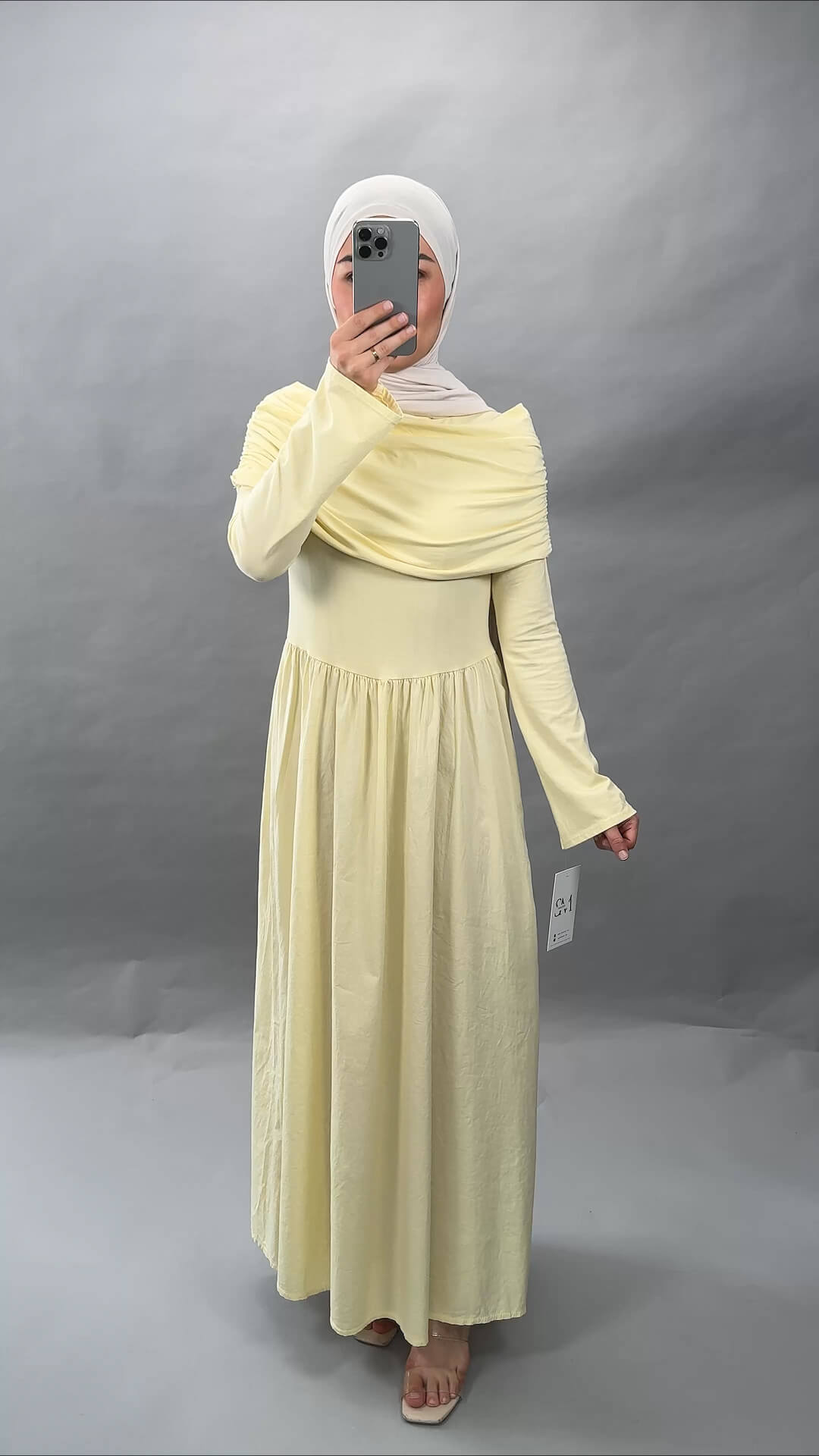 Yelena Kleid Gelb
